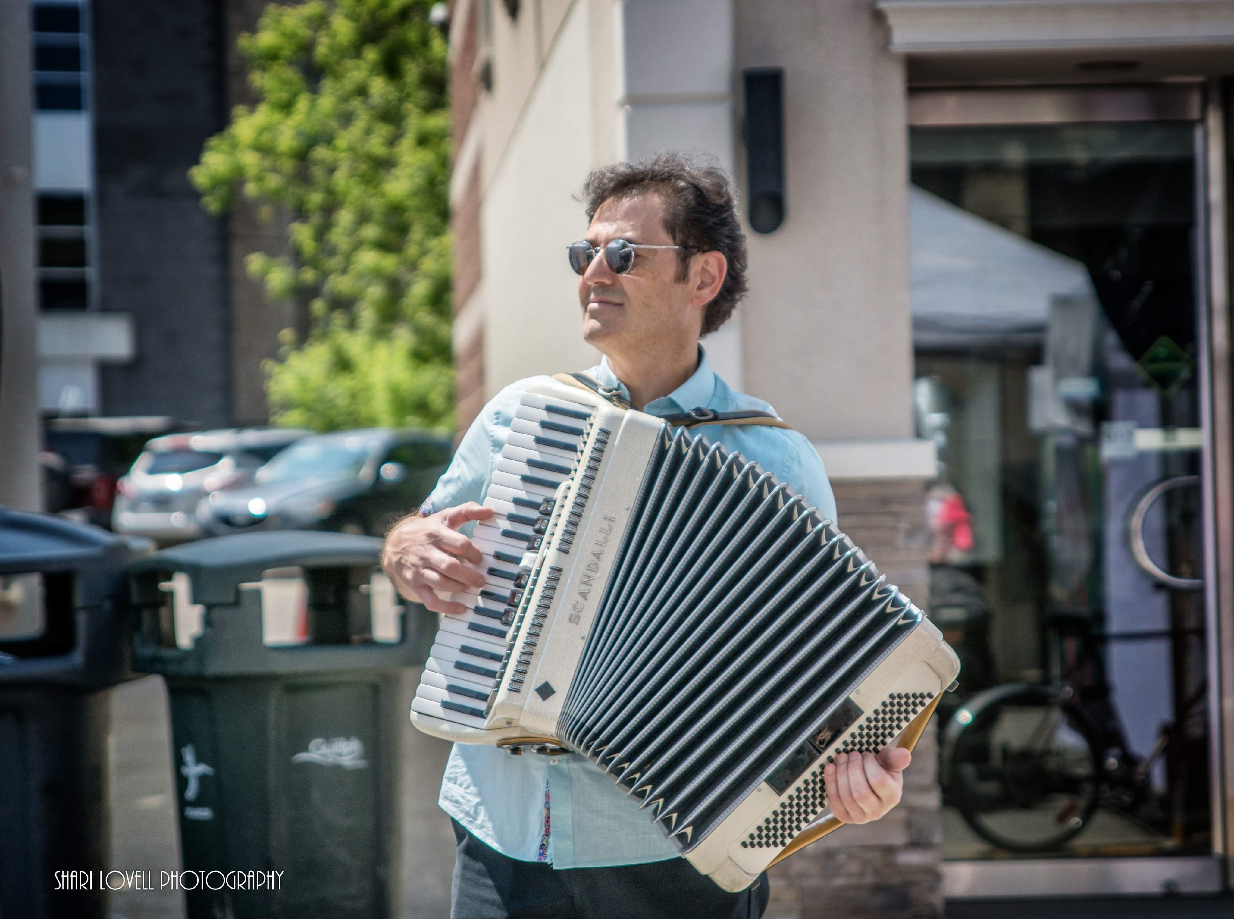 Social event performance